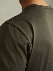 Reiss Dusty Olive Caspian Mercerised Crew Neck T-shirt - Image 3 of 5