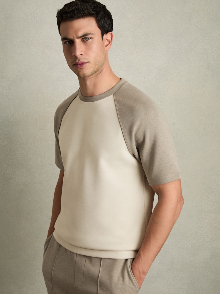 Reiss Off White/Taupe Carins Interlock-Jersey Colour-Block T-Shirt - Image 1 of 5