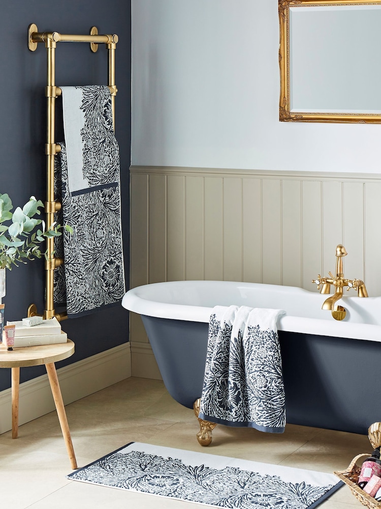 William Morris At Home Prussian Blue Marigold Towel - Image 2 of 4