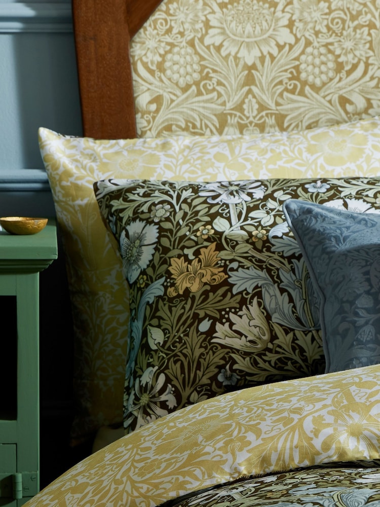 William Morris At Home Set of 2 Olive Green Compton Pillowcases - Image 2 of 4