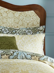 William Morris At Home Set of 2 Olive Green Compton Pillowcases - Image 3 of 4