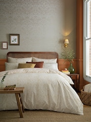 William Morris At Home Honey Marigold Duvet Cover and Pillowcase Set - Image 4 of 6