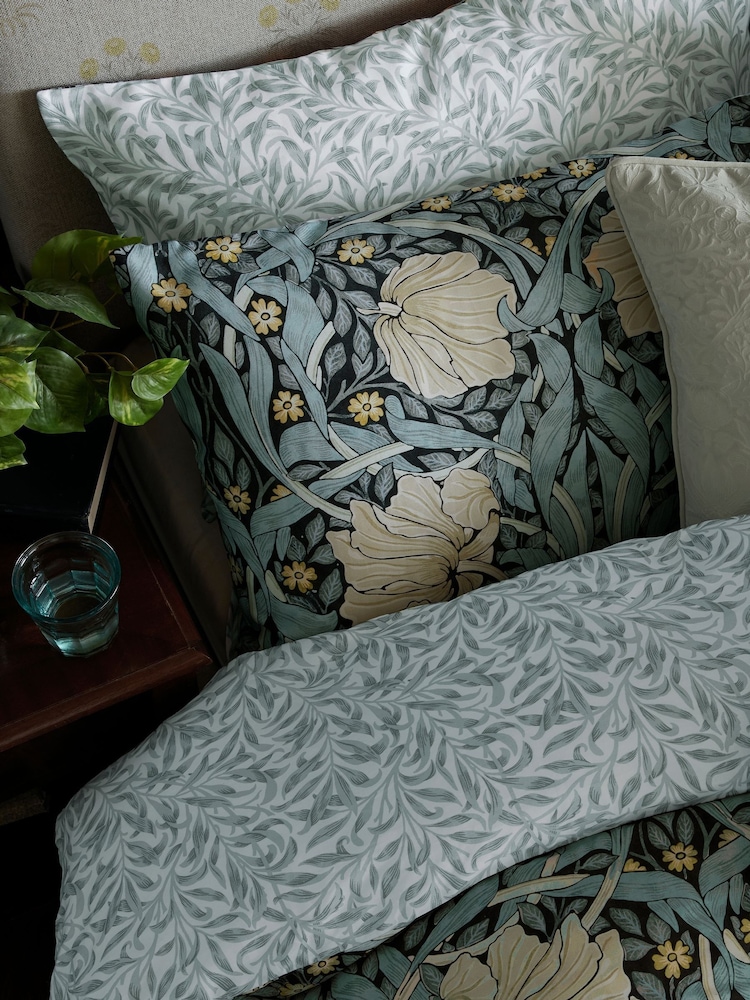 William Morris At Home Set of 2 Indigo Pimpernel Pillowcases - Image 2 of 4