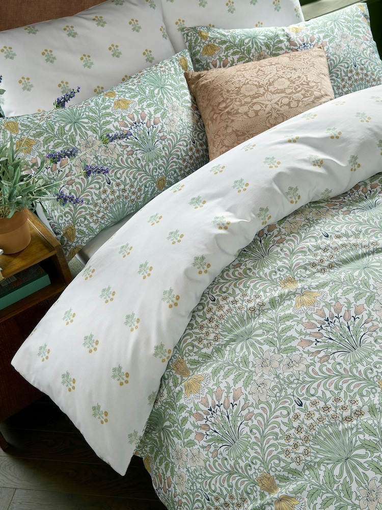 William Morris At Home Multi Garden Duvet Cover and Pillowcase Set - Image 2 of 6