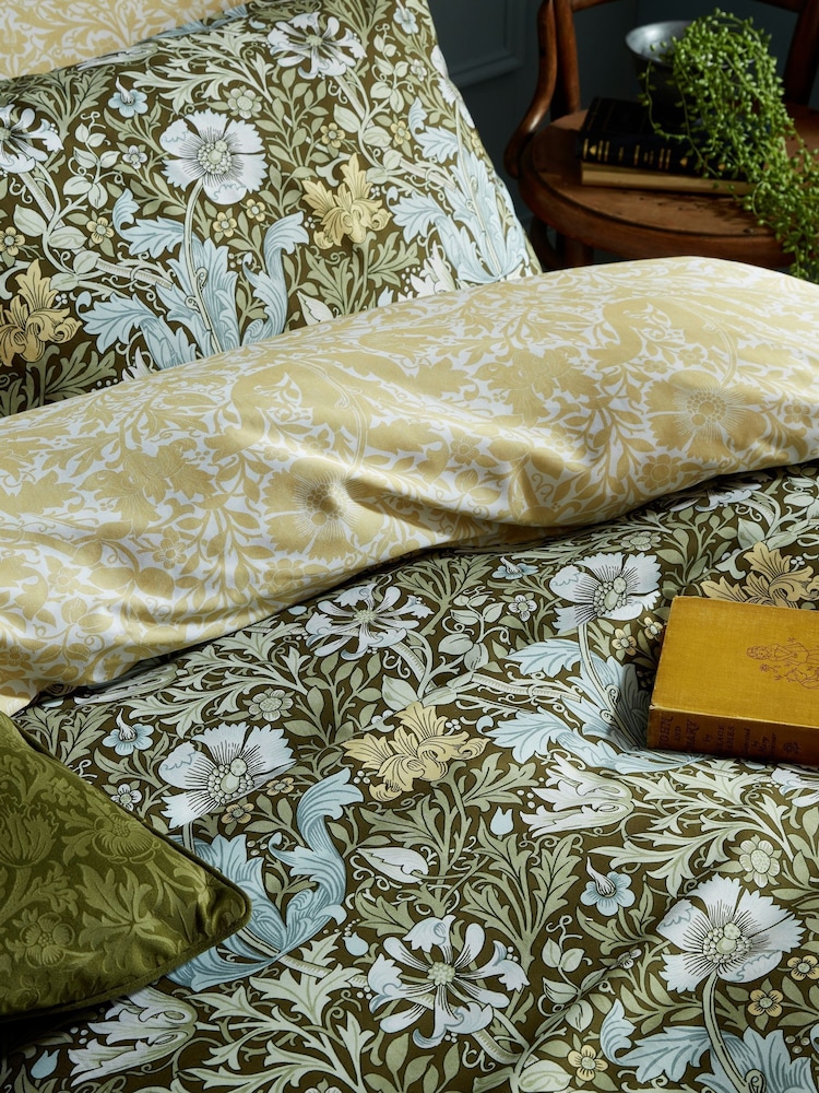 William Morris At Home Olive Green Compton Duvet Cover and Pillowcase Set - Image 2 of 5