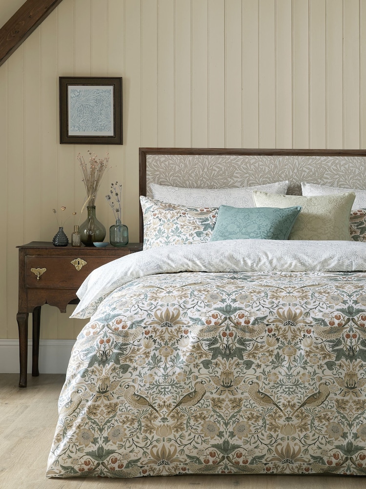 William Morris At Home Hessian Strawberry Thief Duvet Cover and Pillowcase Set - Image 1 of 6