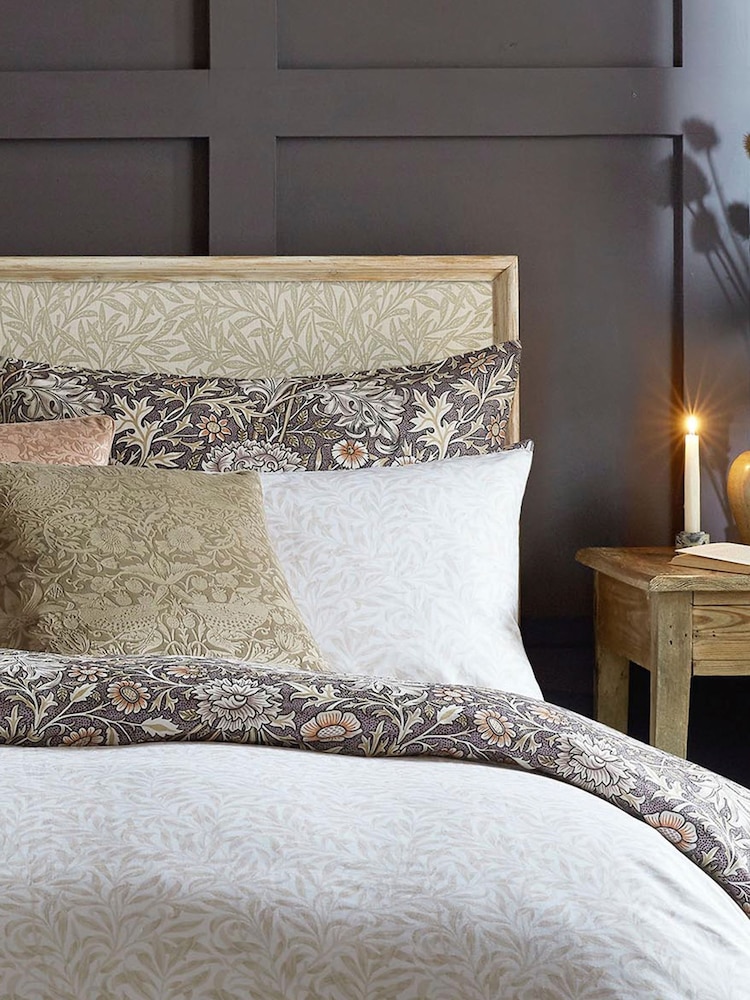 William Morris At Home Set of 2 Heather Double Bough Pillowcases - Image 2 of 4