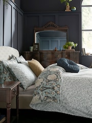 William Morris At Home Indigo Pimpernel Duvet Cover and Pillowcase Set - Image 4 of 6