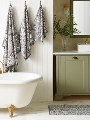 William Morris At Home Iron Sunflower Towel - Image 1 of 4