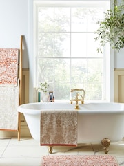 William Morris At Home Linen Rust Strawberry Thief Towel - Image 2 of 4
