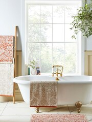 William Morris At Home Linen Rust Strawberry Thief Towel - Image 1 of 4