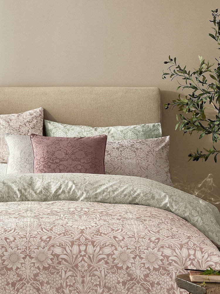 William Morris At Home Tea Rose Strawberry Thief Embossed Cushion - Image 2 of 4