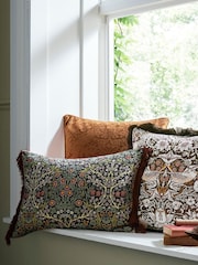 William Morris At Home Midnight Blackthorn Cushion - Image 3 of 3