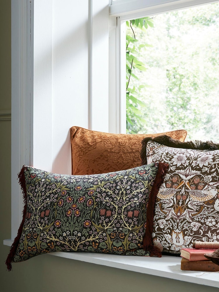William Morris At Home Midnight Blackthorn Cushion - Image 3 of 3
