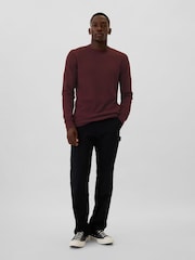 Gap Burgundy Red Textured Waffle Knit Long Sleeve Crew Neck T-Shirt - Image 3 of 4