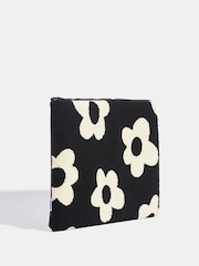 Skinnydip Black Daisy Fuzzy Laptop Case - 13" - Image 3 of 7