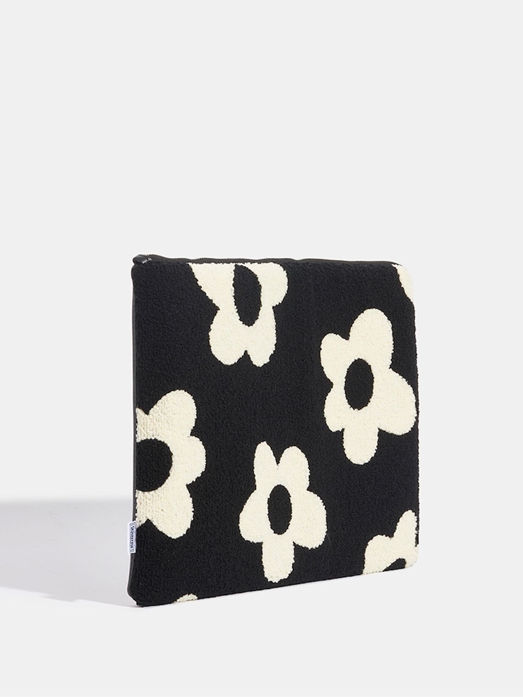 Skinnydip Black Daisy Fuzzy Laptop Case - 13" - Image 3 of 7