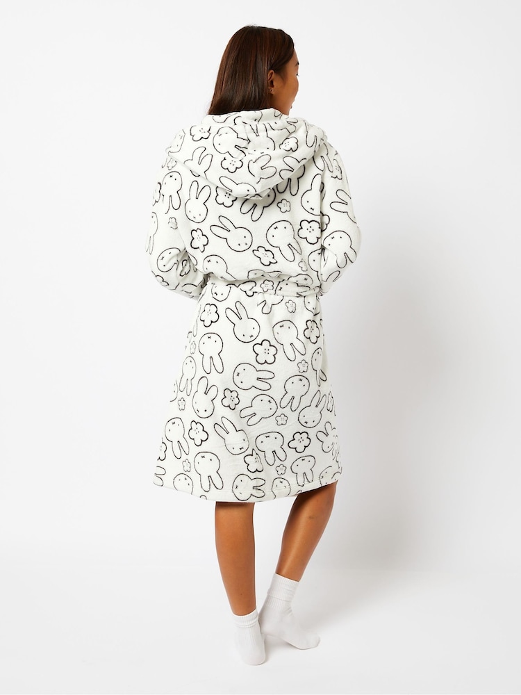 Miffy x Skinnydip Dressing Gown in White - Imagen 2 de 5