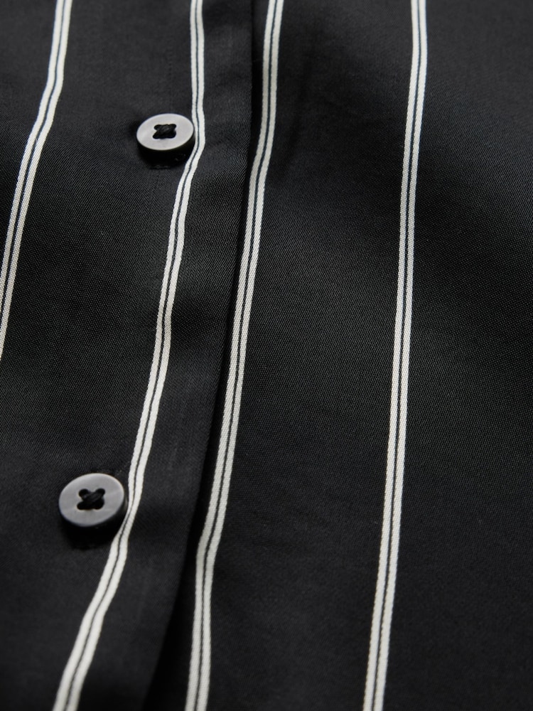 Gap Black Satin Perfect Shirt - Image 5 of 5