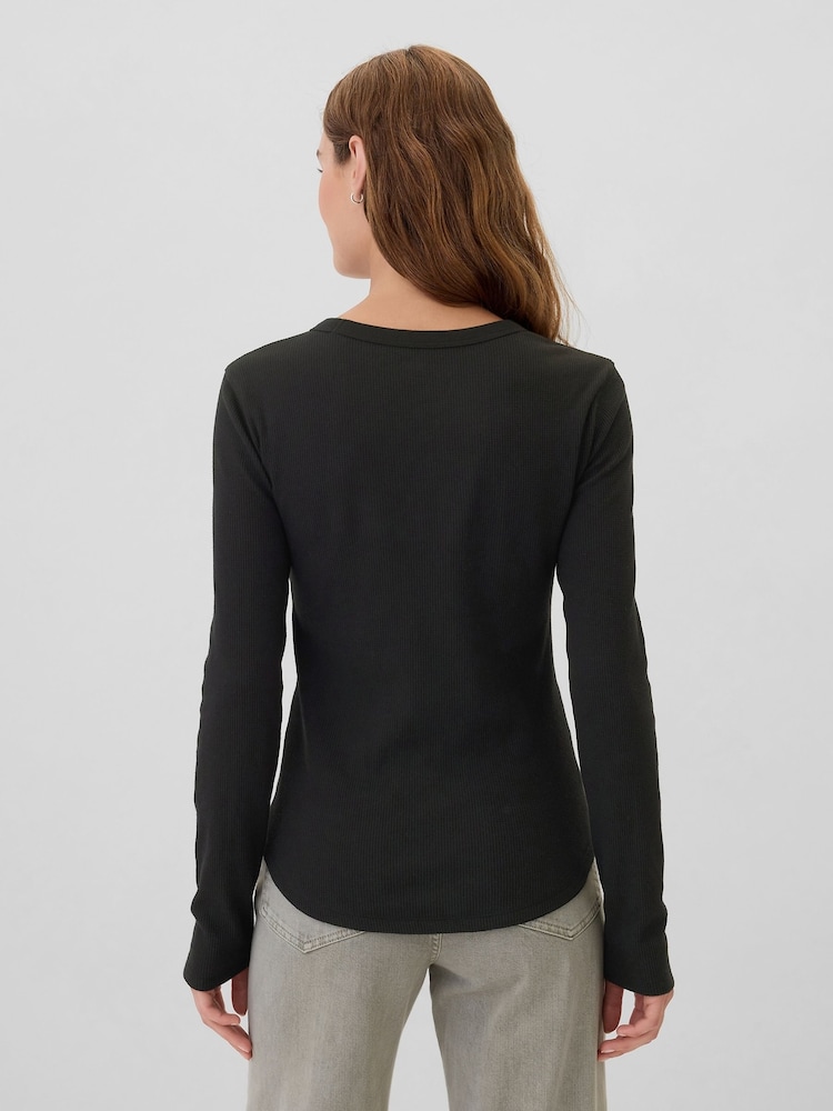 Gap Black Long Sleeve Crew Neck Waffle Knit T-Shirt - Image 2 of 5