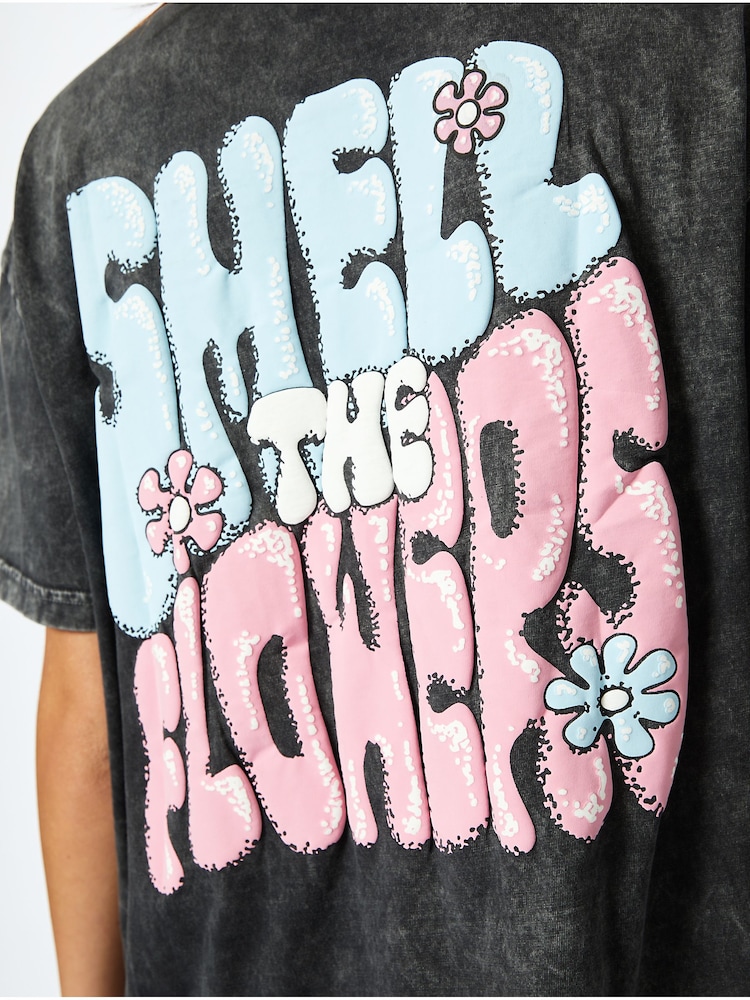 Skinnydip Grey Smell The Flowers Oversized Acid Wash 100% Cotton T-Shirt - Image 5 of 5 Skinnydip Grey Smell The Flowers Oversized Acid Wash 100% Cotton T-Shirt - Image 5 of 5