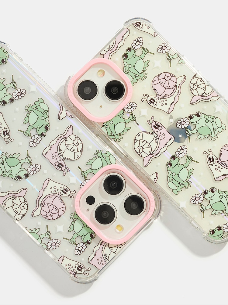 קשת - Skinnydip כיסוי ל-iPhone 13 Pro בעיטור Care Bears וקשת בענן - תמונה 5 מתוך 5 קשת - Skinnydip כיסוי ל-iPhone 13 Pro בעיטור Care Bears וקשת בענן - תמונה 5 מתוך 5