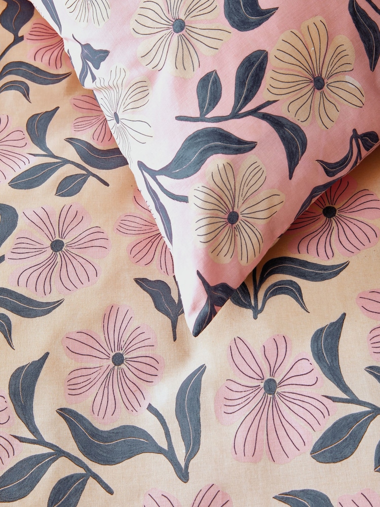 Pink 100% Cotton Reversible Printed Duvet Cover and Pillowcase Set - Image 6 of 7