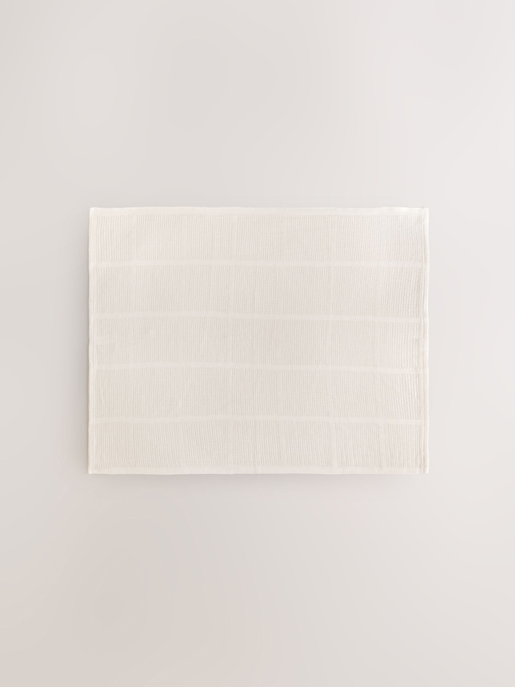 2 Pack Natural 100% Cotton Baby Cellular Blanket - Image 4 of 4