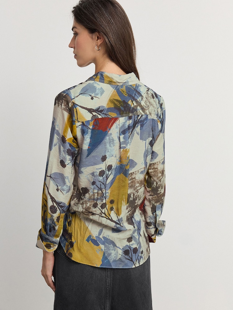 Abstract Blue Print Long Sleeve Button Down Shirt - Image 4 of 8