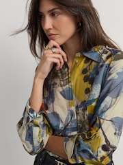 Abstract Blue Print Long Sleeve Button Down Shirt - Image 5 of 8