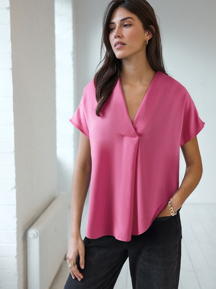 Pink - Relaxed Fit Short Sleeve Overhead V-Neck Blouse - Bild 1 von 7