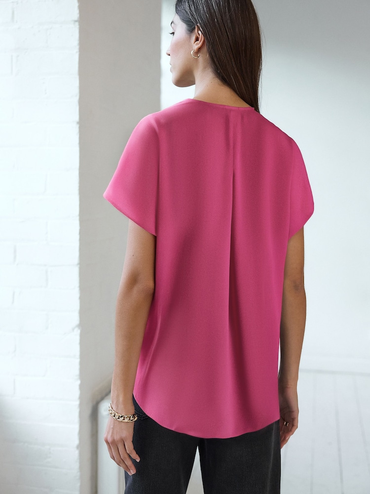 Pink - Relaxed Fit Short Sleeve Overhead V-Neck Blouse - Bild 2 von 7