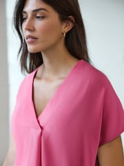 Pink - Relaxed Fit Short Sleeve Overhead V-Neck Blouse - Bild 4 von 7