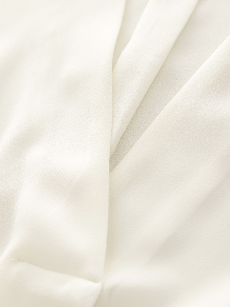 Cream Relaxed Fit Short Sleeve Overhead V-Neck Blouse - Image 7 of 7
