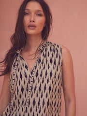 Dash Print Halter Tie Neck Sleeveless Top With Linen - Image 1 of 6