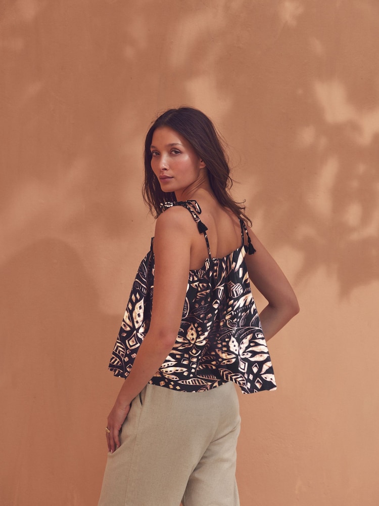 Black/Cream Palm Print - גופיית קומבינזון בשילוב פשתן עם כתפיות דקות וגדילים - Image 3 of 8