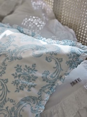 Shabby Chic by Rachel Ashwell® Petite Ruffle 180 Thread Count Duvet Cover and Pillowcase Set - Imagen 2 de 4