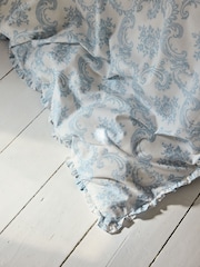 Shabby Chic by Rachel Ashwell® Petite Ruffle 180 Thread Count Duvet Cover and Pillowcase Set - Imagen 3 de 4