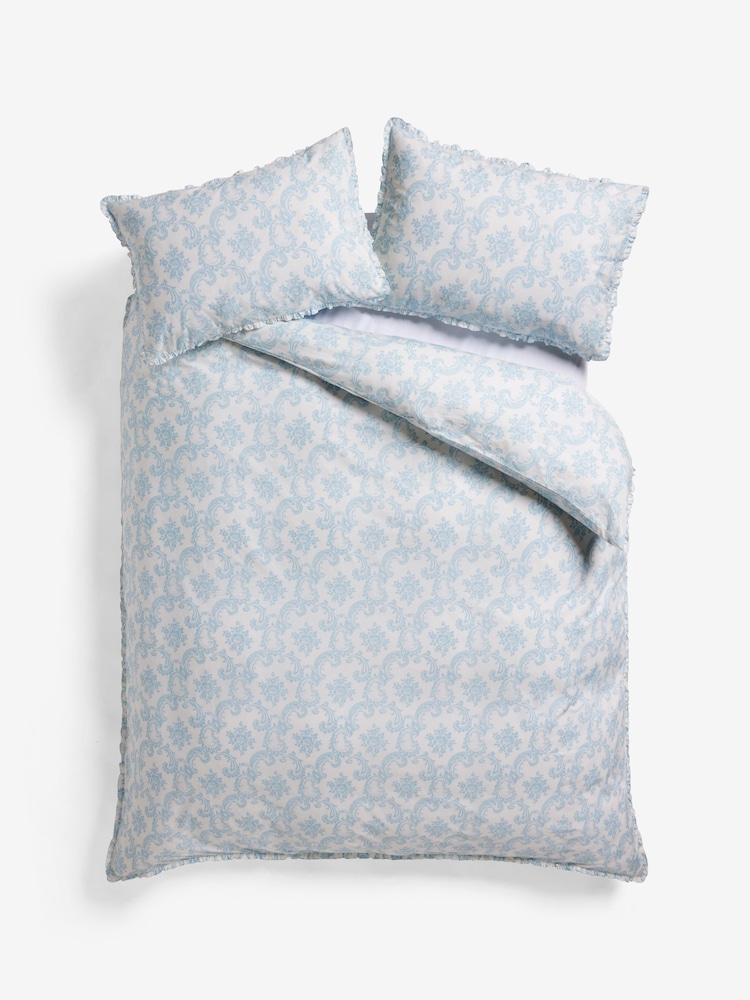 Shabby Chic by Rachel Ashwell® Petite Ruffle 180 Thread Count Duvet Cover and Pillowcase Set - Imagen 4 de 4