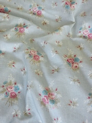 Shabby Chic by Rachel Ashwell® Anastasia Petite Ruffle 180 Thread Count Duvet Cover and Pillowcase Set - Image 5 of 6