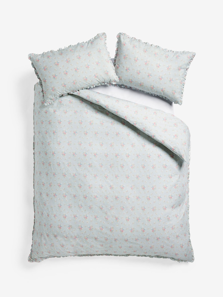 Shabby Chic by Rachel Ashwell® Anastasia Petite Ruffle 180 Thread Count Duvet Cover and Pillowcase Set - Image 6 of 6