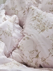 Shabby Chic by Rachel Ashwell® Petite Ruffle 180 Thread Count Duvet Cover and Pillowcase Set - Imagen 3 de 5