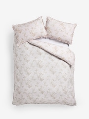 Shabby Chic by Rachel Ashwell® Petite Ruffle 180 Thread Count Duvet Cover and Pillowcase Set - Imagen 5 de 5