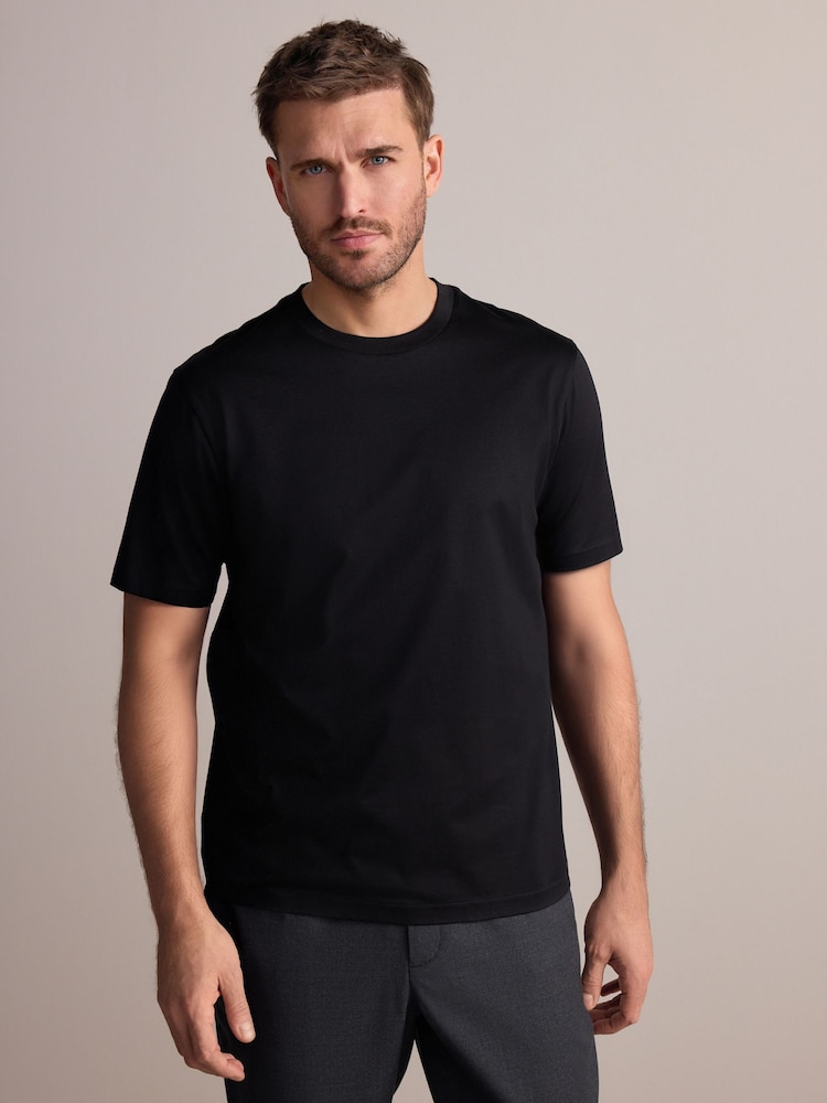 Noir - Ajustement régulier - Regular Fit Signature SUPIMA® Cotton Crew Neck T-Shirt - Image 1 de 8