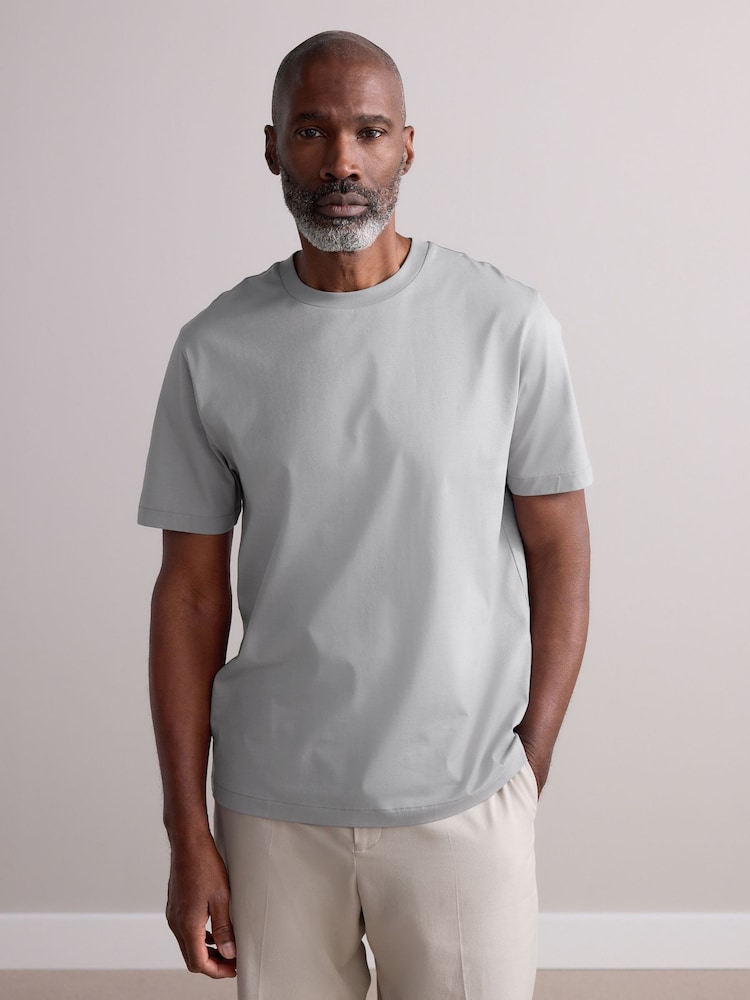 Серый - Обычный крой - Футболка Regular Fit Signature SUPIMA ® из хлопка с круглым вырезом - Image 2 of 7