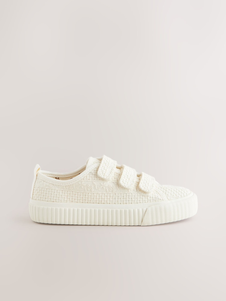 Bordado blanco neutro - Zapatillas de deporte con cierre con un toque - Imagen 2 de 5 Bordado blanco neutro - Zapatillas de deporte con cierre con un toque - Imagen 2 de 5