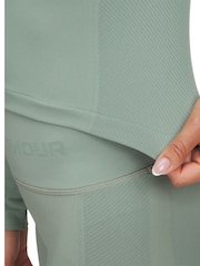 Under Armour Green Vanish Seamless Long Sleeve T-Shirt - Image 3 of 3