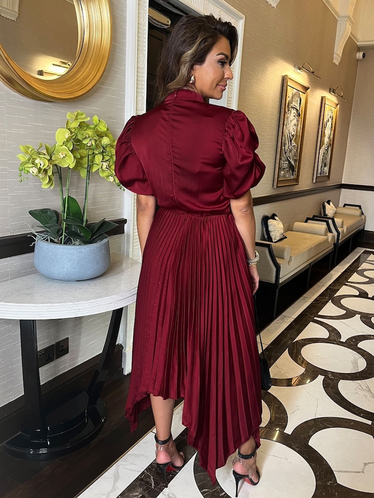 AX Paris High Neck Puff Sleeve Zig Zag Hem Pleated Midi Dress - Image 2 of 4