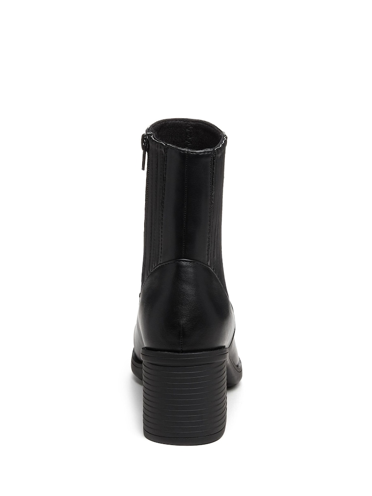 Rocket Dog Sonora PU Heeled Ankle Black Boots - Image 3 of 4