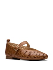 Clarks Brown Leather Fawna Jane Shoes - Image 3 of 7